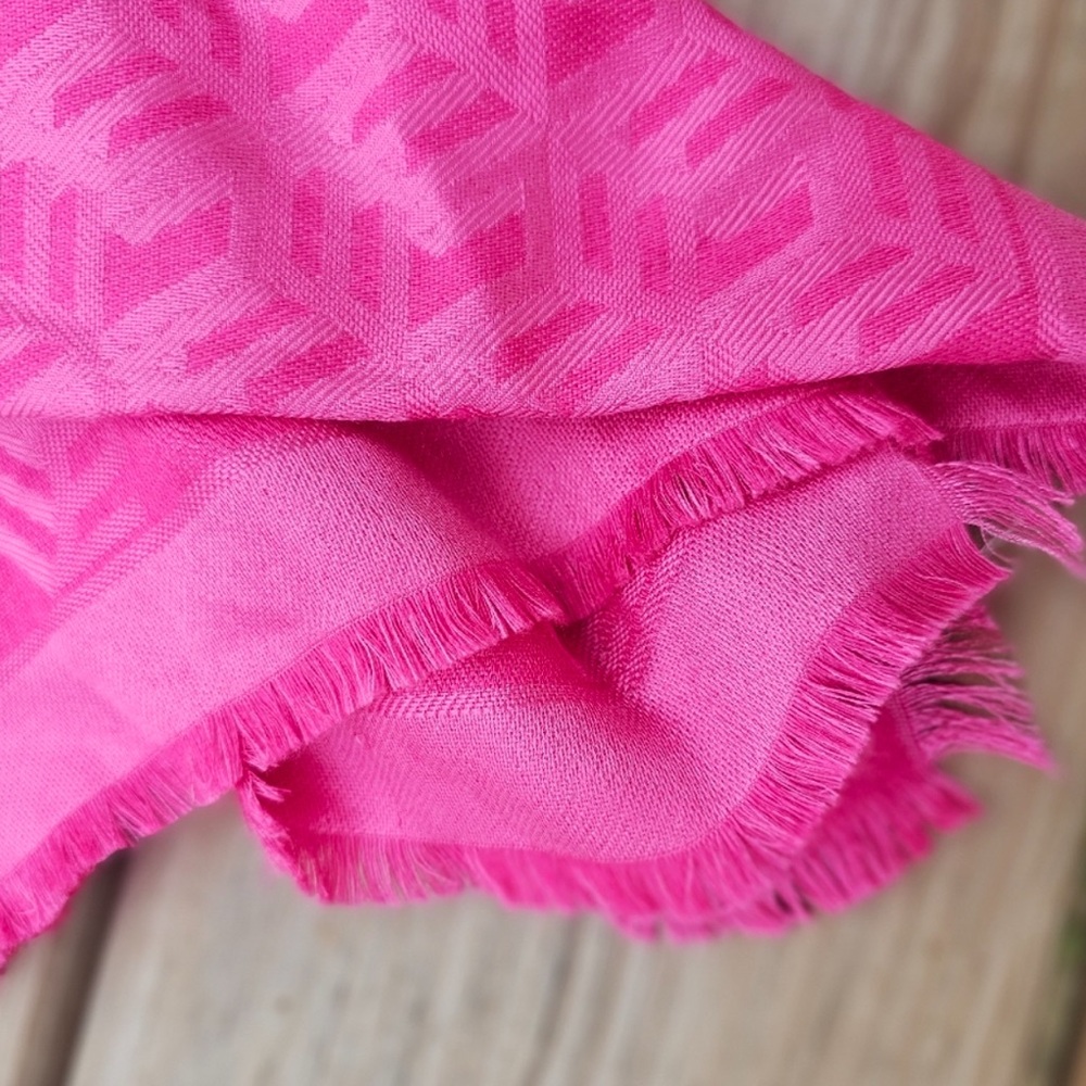 MCM Monogram Jacquard Frayed Scarf - Picture 5 of 5